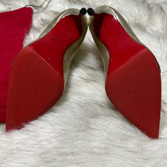 ❌SOLD❌ 38.5 Gold Louboutin booties - Picture 2 of 6